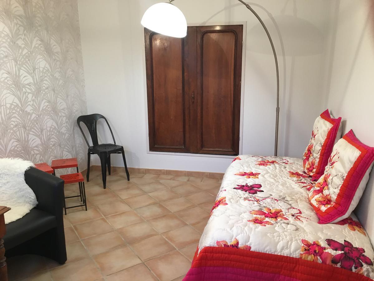 Le Mogador Chateau Du Martinet Violès Εξωτερικό φωτογραφία